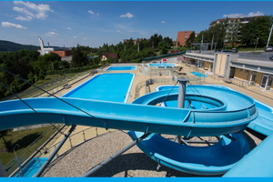 das Schwimmbad Panorama